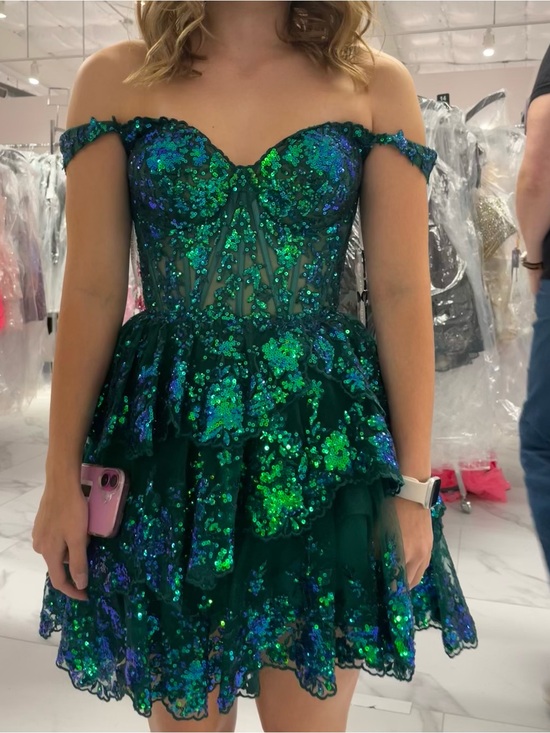Sherri Hill Dresses & Skirts - Sherri Hill Green Homecoming dress